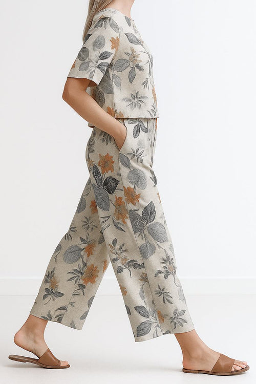 Floral loose fit co-ord set with wide-leg pants and short-sleeve top in breathable linen-cotton blend