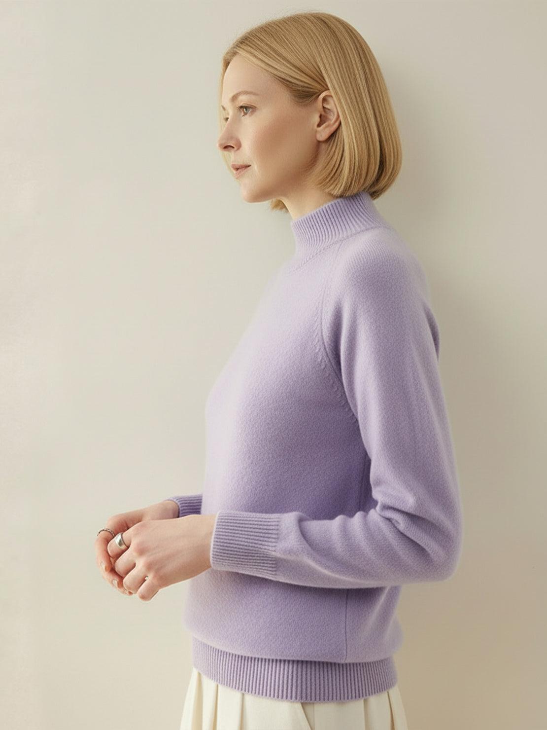 Lightweight 100% Italian cashmere sweater with mock-neck and regular fit for elegant comfort