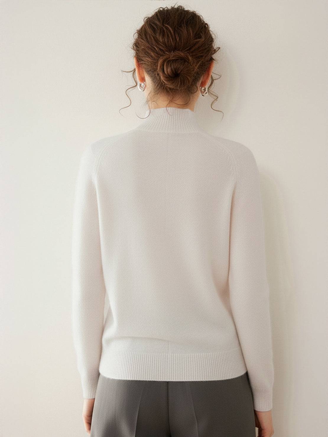 Lightweight 100% Italian cashmere sweater with mock-neck and regular fit for elegant layering and all-day comfort