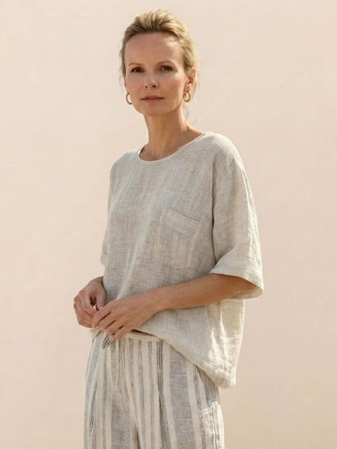 Coastal Comfort Linen two-piece set with lace details in soft breathable fabric