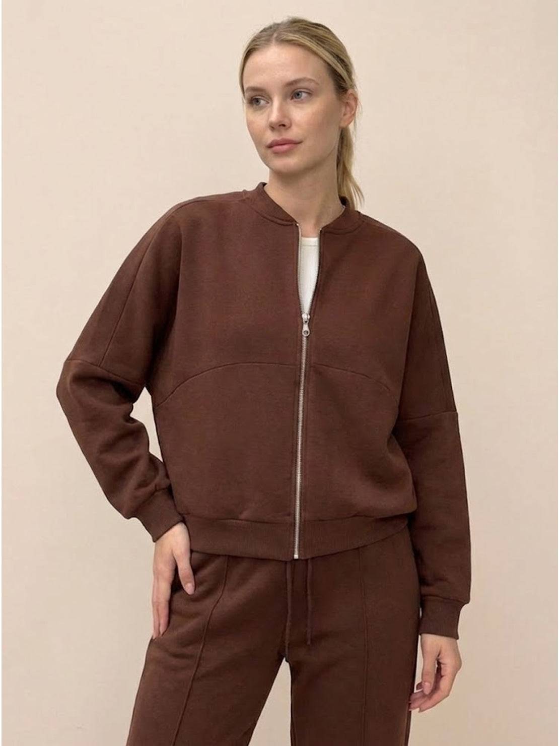 The Voyager Zip Set two-piece zip-front sweatshirt and wide-leg joggers travel outfit