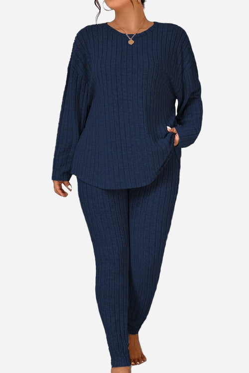 Body Confident Oversized Knit two-piece navy blue cozy set for relaxed fit and comfort