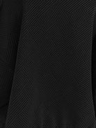 Cropped textured baseball jacket with full-zip, stand collar, and elastic cuffs, perfect for casual wear.