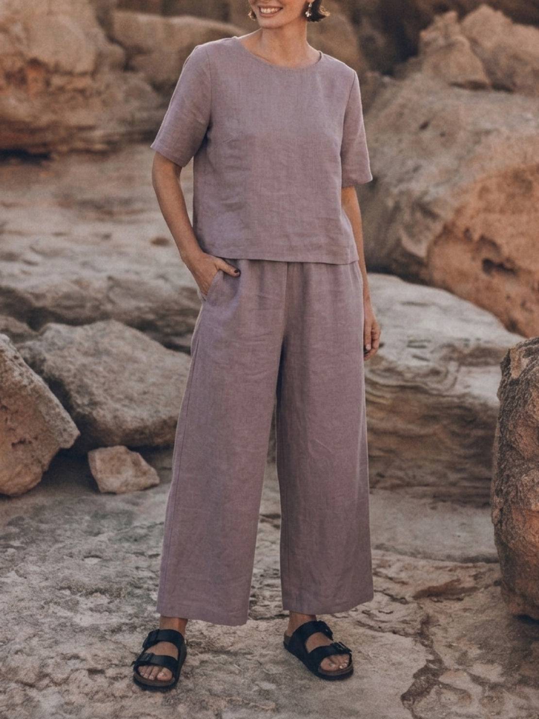 Loose fit co-ord set with soft-tailored top and wide-leg bottoms in breathable cotton fabric